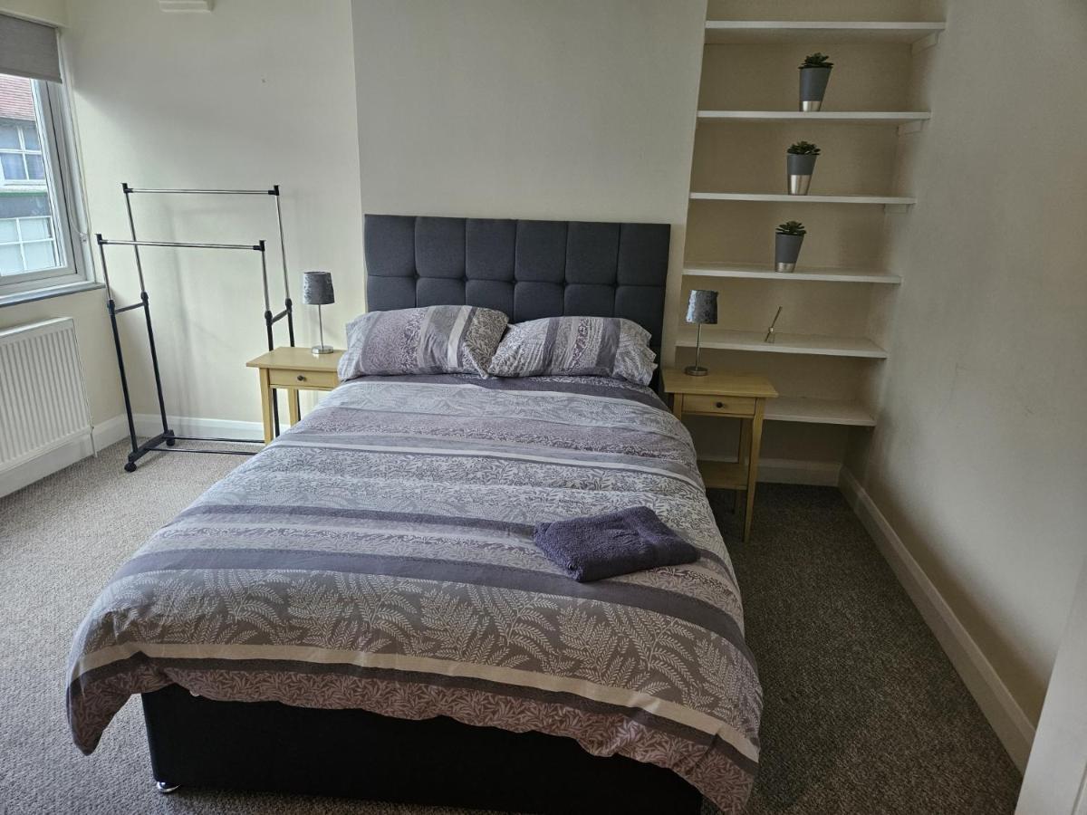 Leigh-On-Sea Retreat - 2 Bedroom Apartment Eksteriør billede